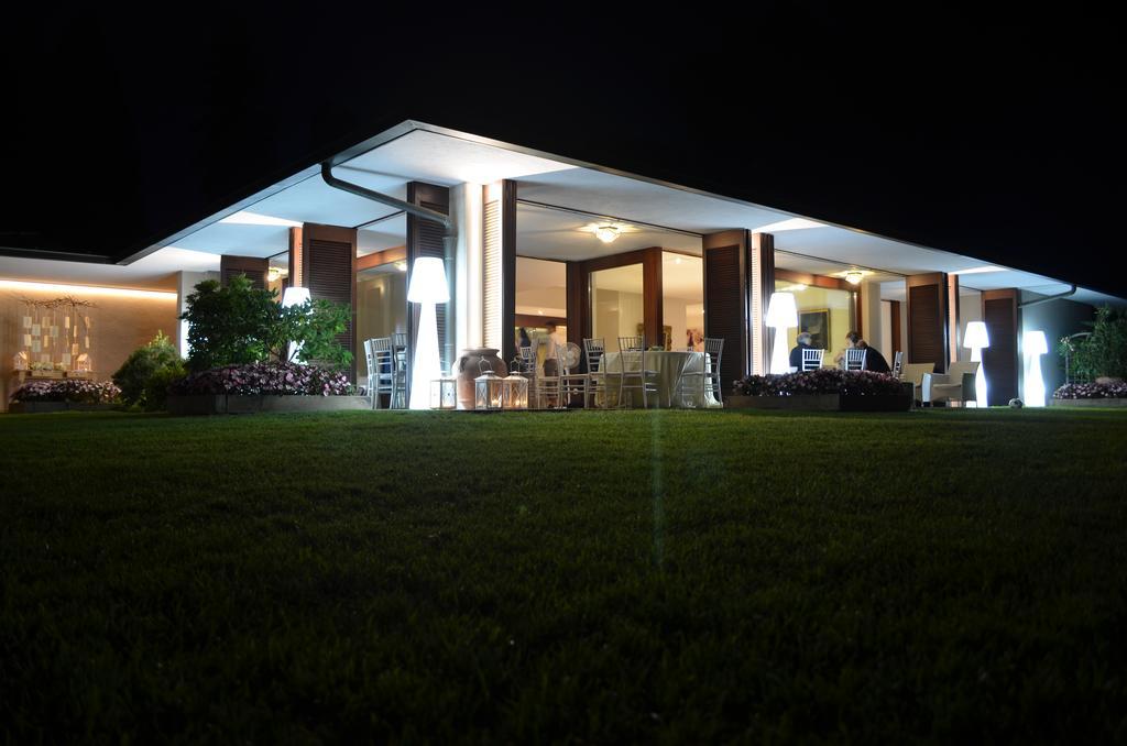 Villa Valentina Tradate Extérieur photo